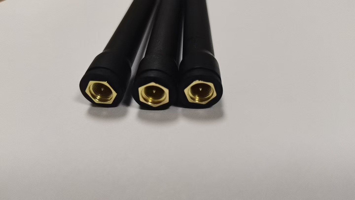 4G胶套天线